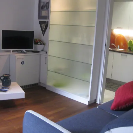 Kahne Apartament *