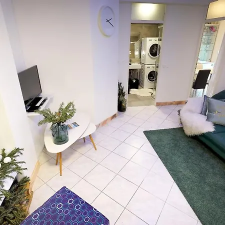 Kahne Apartament *